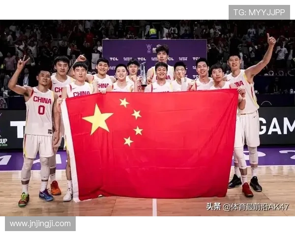 中国男篮再创佳绩 力克强敌晋级世界杯八强 展现新时代篮球风采