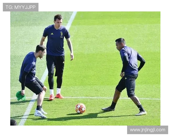 尤文图斯宣布与主教练签订新合同 积极备战下赛季欧洲赛事 尤文图斯宣布与主教练签订新合同 积极备战下赛季欧洲赛事