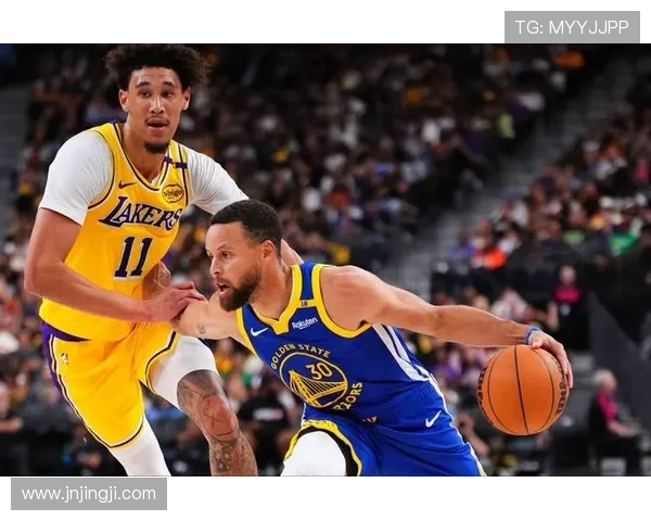 湖人队迎战勇士迎来新赛季首场较量 詹姆斯与库里再次对决